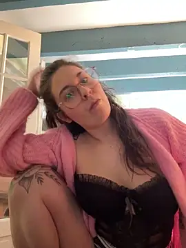 Rosiee69  online show from 03.02.25