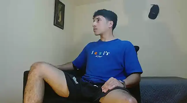 AngelHil online show from 03.15.25