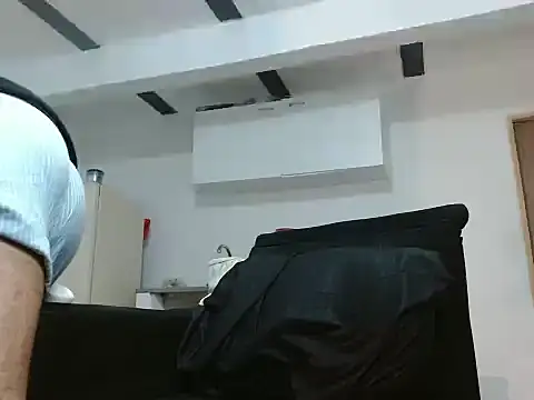 AngelHil online show from 09.09.25