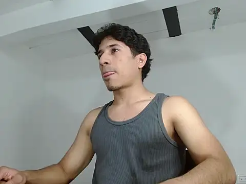 AngelHil online show from 09.21.25