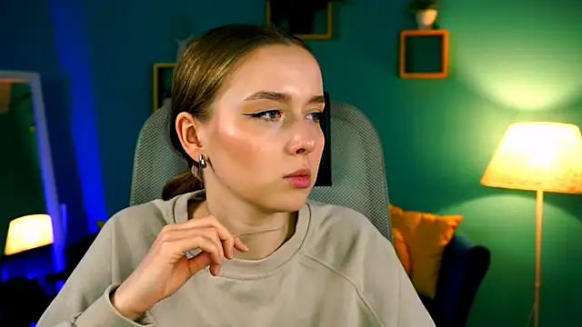 JenniferGraces online show from 03.17.25