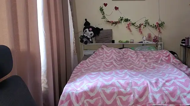 boozekirs  online show from 02.16.26