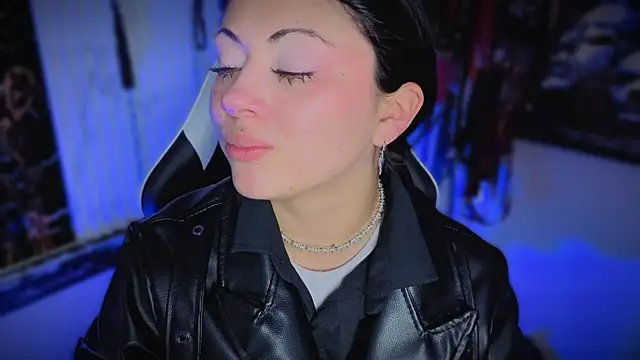 Guxplo  online show from 04.15.26