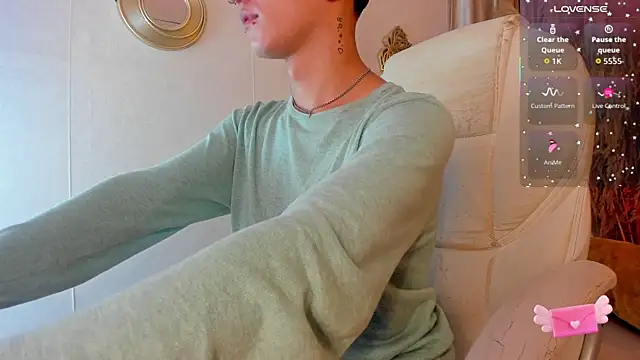 iiangel  online show from 09.13.25