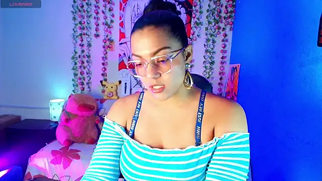 Vicky Miller 05 online show from 05.15.26
