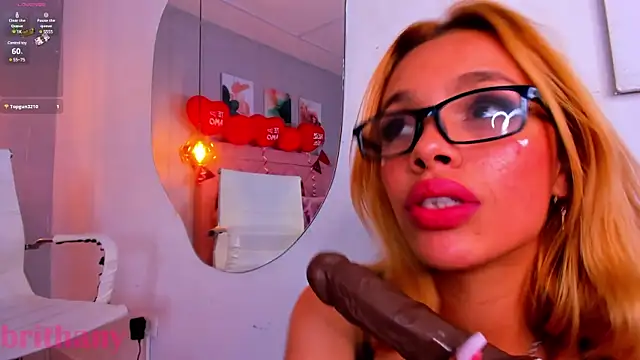 brithany clark online show from 02.21.25