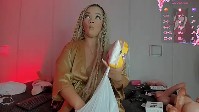 sasha riverss online show from 02.22.26