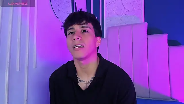 Allex Cano online show from 11.12.25