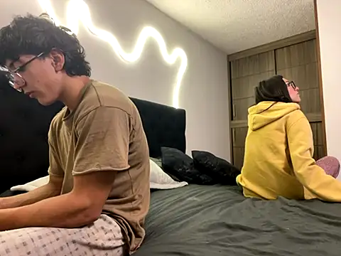 DesireLuxe online show from 10.08.25