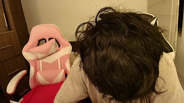 DesireLuxe online show from 11.02.25