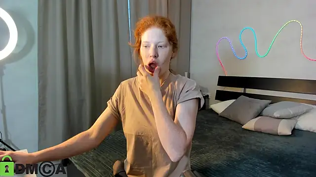 Sandra Wi1son online show from 10.16.25