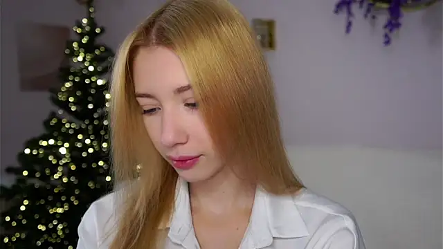 SunnivaCovil online show from 12.22.25