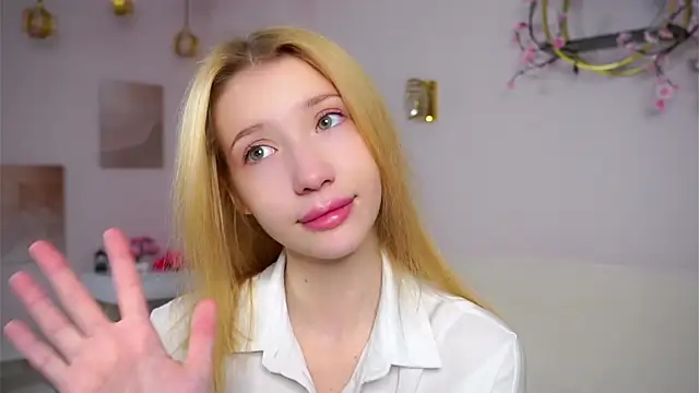 SunnivaCovil online show from 02.28.26