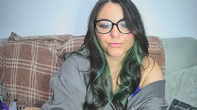 Snapshot of Xx_Mia_R_xX chatting on 03.15.25 Xx Mia R xX online show from 03.15.25