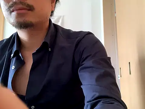 Snapshot of masato1115aa chatting on 10.08.25 masato1115aa online show from 10.08.25