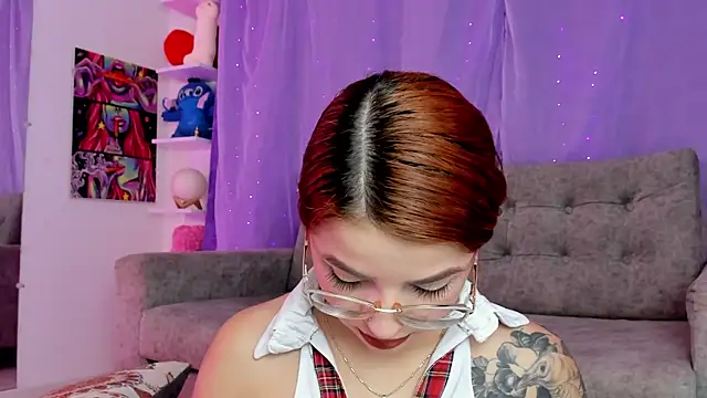 Snapshot of MelaniJhonson chatting on 04.24.26 MelaniJhonson online show from 04.24.26