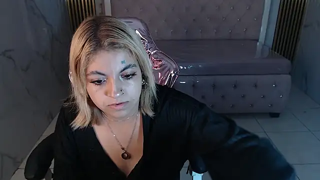 lili conor s online show from 03.22.25