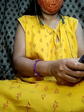 Snapshot of IND9876 chatting on 02.21.25 IND9876 online show from 02.21.25