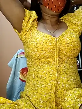 Snapshot of IND9876 chatting on 03.09.25 IND9876 online show from 03.09.25