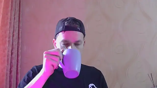 frama666 online show from 11.25.25