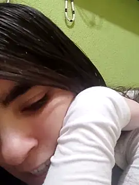 bbabyclauu online show from 03.20.25