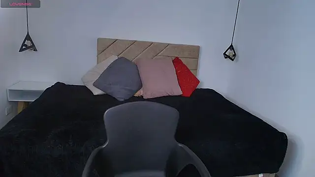 Natasha rose   online show from 04.15.26