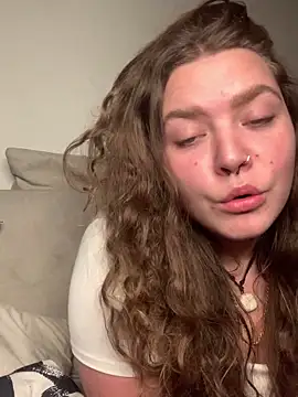 badcurvy online show from 03.03.25