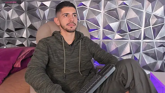 AlejandroStormm online show from 03.29.26