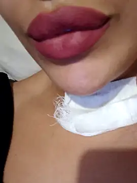 Sexlove1xo online show from 11.03.25