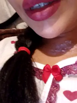 Sexlove1xo online show from 11.12.25