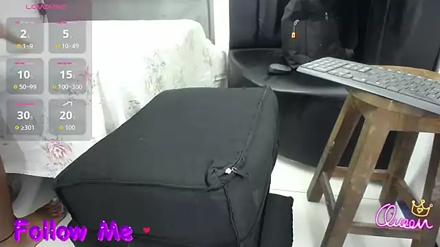 miha sex91 online show from 04.14.26