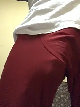 Snapshot of justyou2025 chatting on 02.26.25 justyou2025 online show from 02.26.25