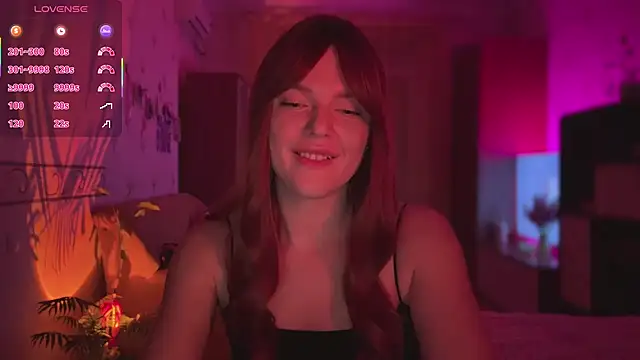 CherryRed Girl online show from 05.19.26