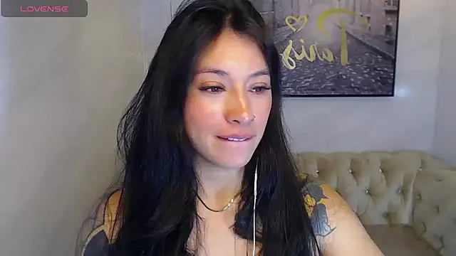 Snapshot of Isabella_Collen_v chatting on 06.02.26 Isabella Collen v online show from 06.02.26