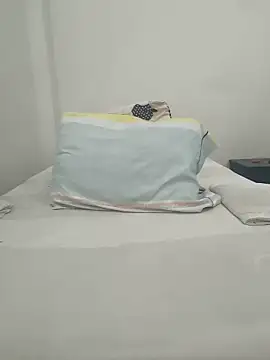 Snapshot of TattyHarrisquirtt chatting on 05.19.26 TattyHarrisquirtt online show from 05.19.26