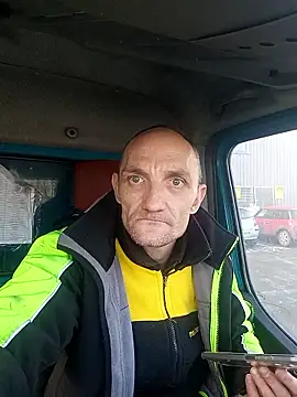 Snapshot of Machura chatting on 01.09.26 Machura online show from 01.09.26