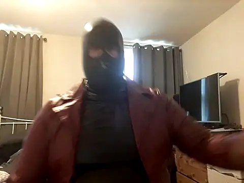 leatherloverman online show from 10.26.25