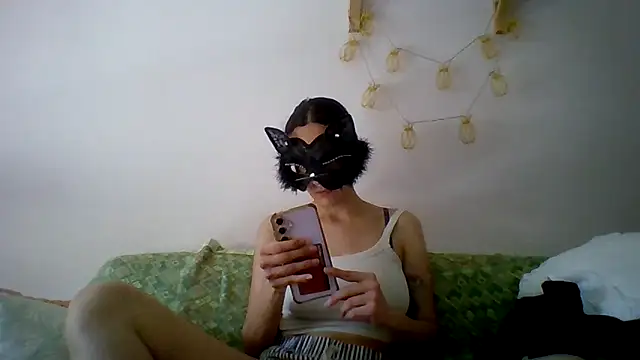 Snapshot of kittysissy chatting on 05.30.26 kittysissy online show from 05.30.26