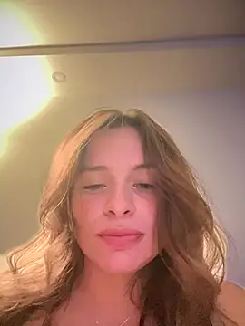 gynna kimera online show from 09.18.25