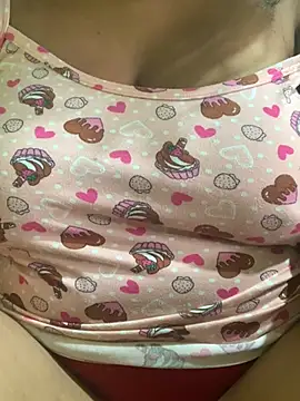 Snapshot of Mulatab chatting on 03.20.25 Mulatab online show from 03.20.25