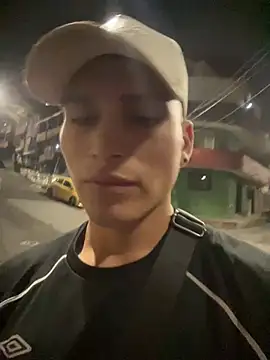 Snapshot of MaxxxSteil chatting on 03.12.25 MaxxxSteil online show from 03.12.25