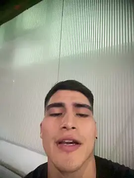 Snapshot of MaxxxSteil chatting on 03.15.25 MaxxxSteil online show from 03.15.25