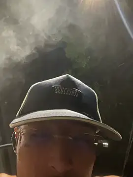 Snapshot of MaxxxSteil chatting on 03.16.25 MaxxxSteil online show from 03.16.25