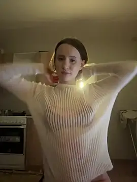 Snapshot of kisssssssss chatting on 02.22.25 kisssssssss online show from 02.22.25