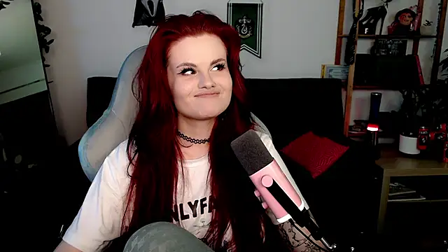 Della Ideal online show from 11.12.25