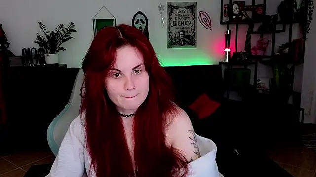 Della Ideal online show from 02.16.26