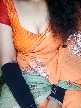 Snapshot of geetha_telugu_kan277 chatting on 03.07.25 geetha telugu kan277 online show from 03.07.25