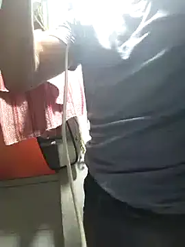 Snapshot of cachondo93 chatting on 03.06.25 cachondo93 online show from 03.06.25