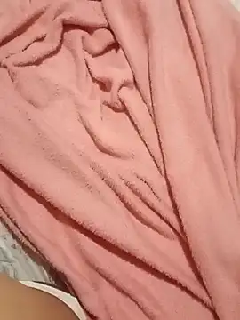 Snapshot of Safadoo2025 chatting on 10.18.25 Safadoo2025 online show from 10.18.25