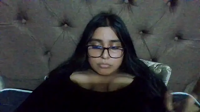 Snapshot of virginbrunette99 chatting on 03.15.25 virginbrunette99 online show from 03.15.25